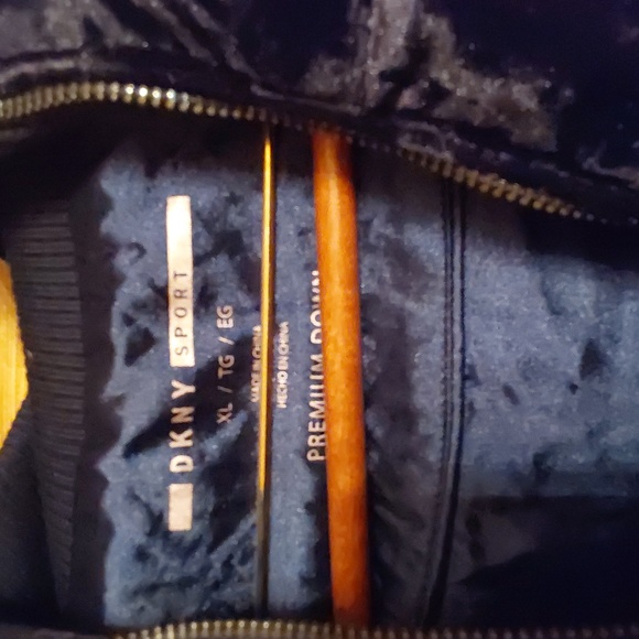 DKNY Navy Blue Premium Dwn Jacket Size Xl BNWOT - Picture 2 of 6